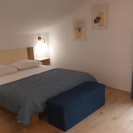Sea View House Apartment
