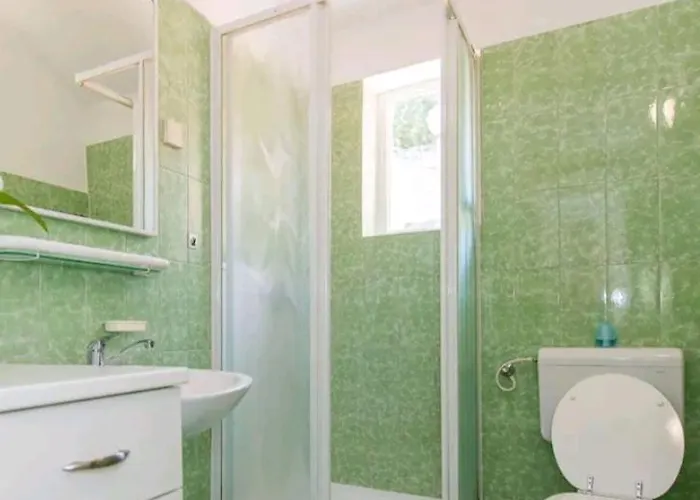 Sea View House Apartment *